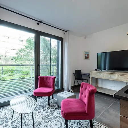 Appartement New Listing - 1 Bed Apt,air-con,beach Access,sea *