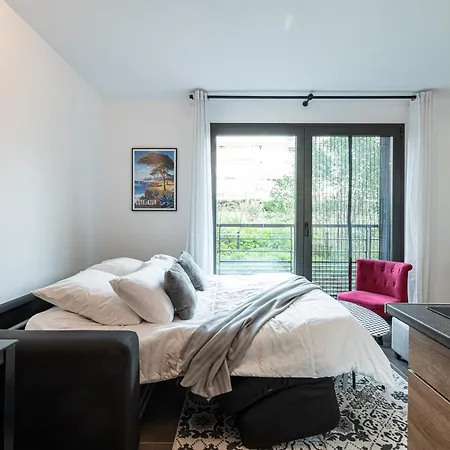 New Listing - 1 Bed Apt,air-con,beach Access,sea Appartement