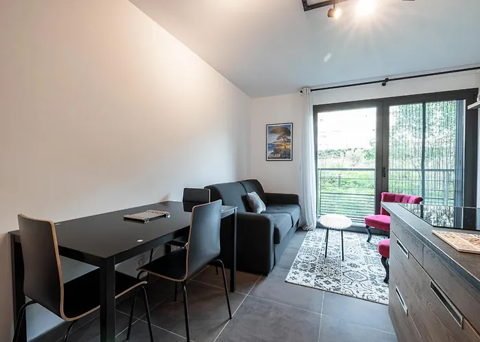 Lejlighed New Listing - 1 Bed Apt,air-con,beach Access,sea Antibes