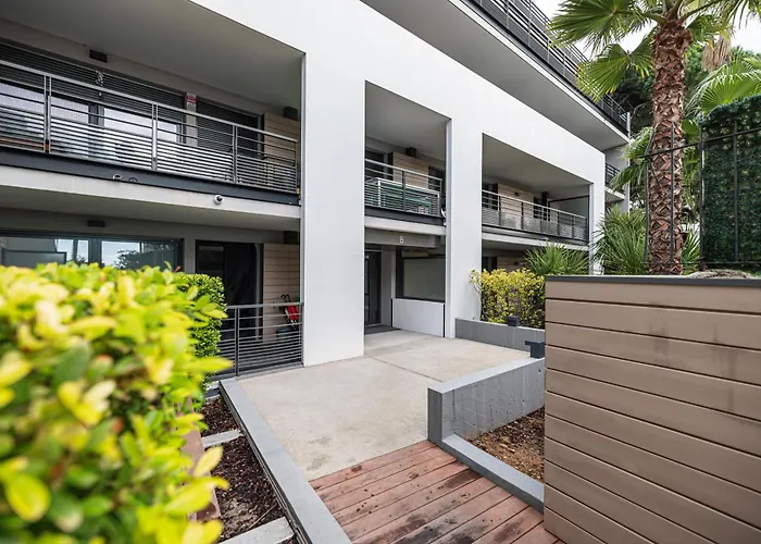 Lejlighed New Listing - 1 Bed Apt,air-con,beach Access,sea *